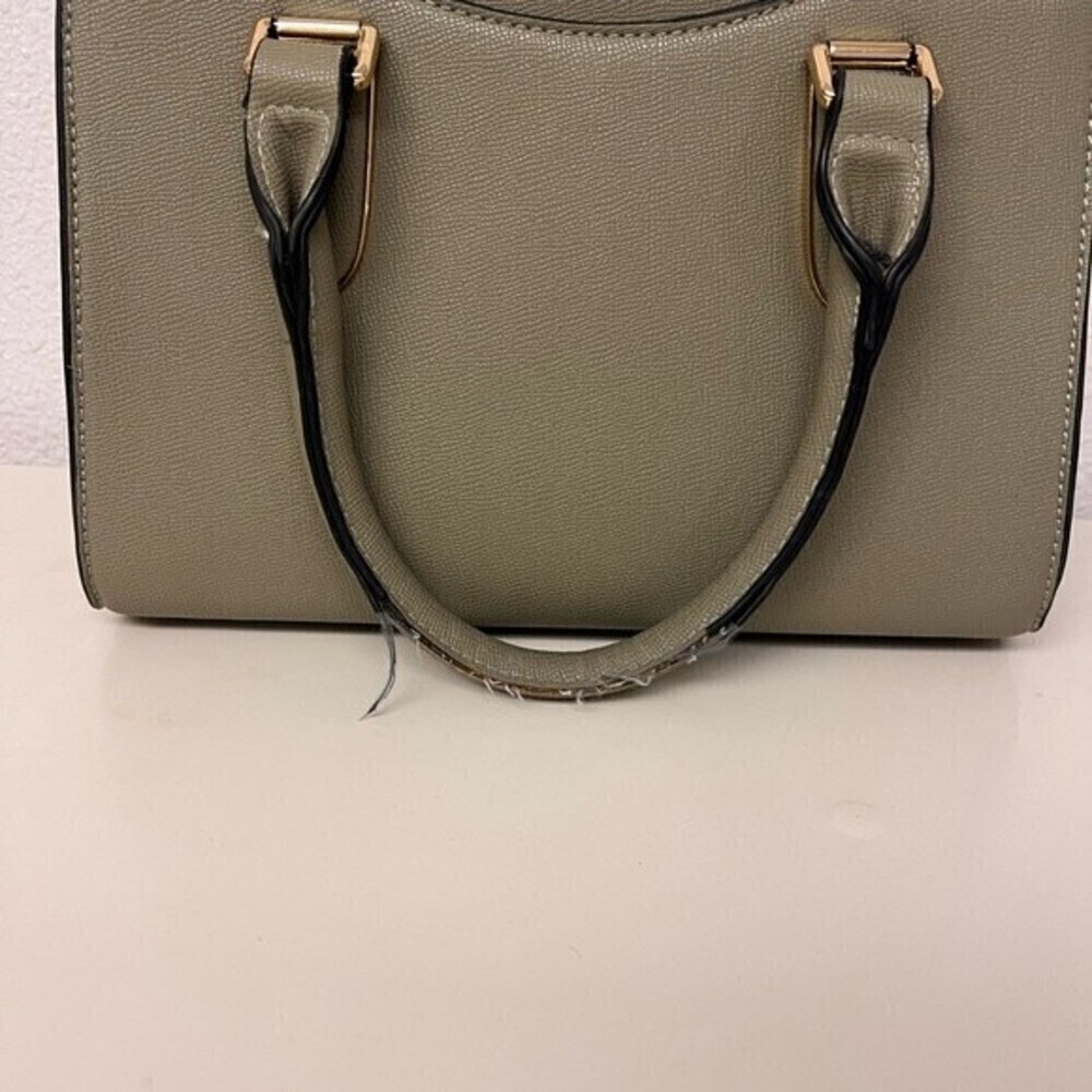Women's‎ green bag. - Picture 11 of 12